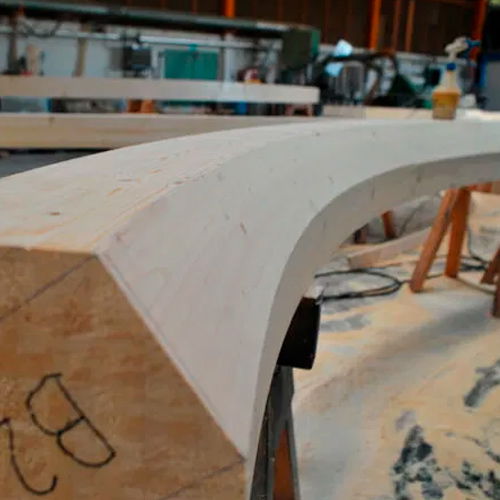 Limtr&aelig; - et flot og st&aelig;rkt byggemateriale