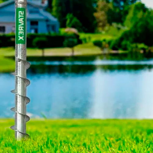 Stavrex skruefundamenter med jordskruer