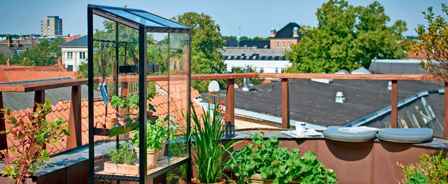 Juliana Urban altandrivhuse til altan, terrasse og mindre uderum
