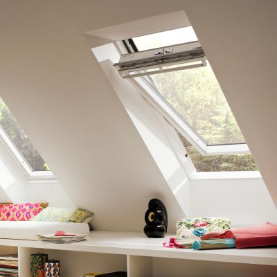 Velux Solcelledrevet vippevindue Velux Solcelledrevet vippevindue